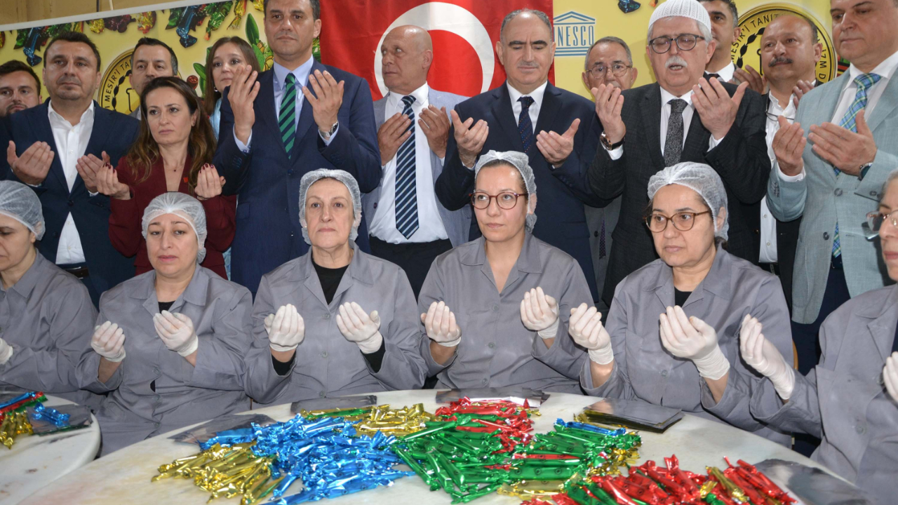 485’inci Uluslararası Manisa Mesir Macunu Festivali: Saçılacak 8 ton mesirin duası yapıldı