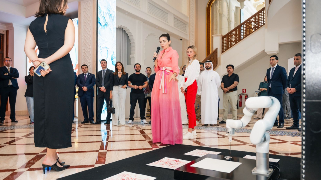 İstanbul Dijital Sanat Festivali'nin 2026'daki ön gösterimi Dubai'de yapılacak