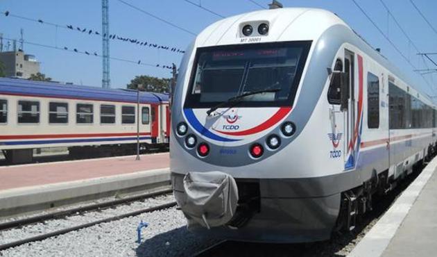 İzmir treninde dehşet! Yaralılar var...