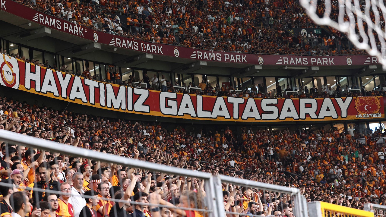 Galatasaray'da Sami Yen yeni sezonda da kapalı gişe