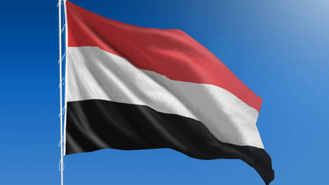 Yemen, Suriye'deki büyükelçiliğini 27 Nisan'dan itibaren yeniden faaliyete geçiriyor