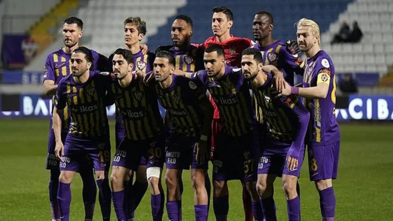 Süper Lig ekibine müjde: Transfer yasağı resmen kaldırıldı!