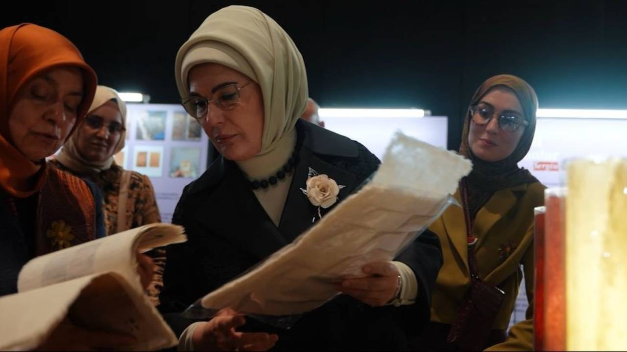 Asitane Vakfı Saklı Kalanlar Sergisi: Açılışını Emine Erdoğan yaptı