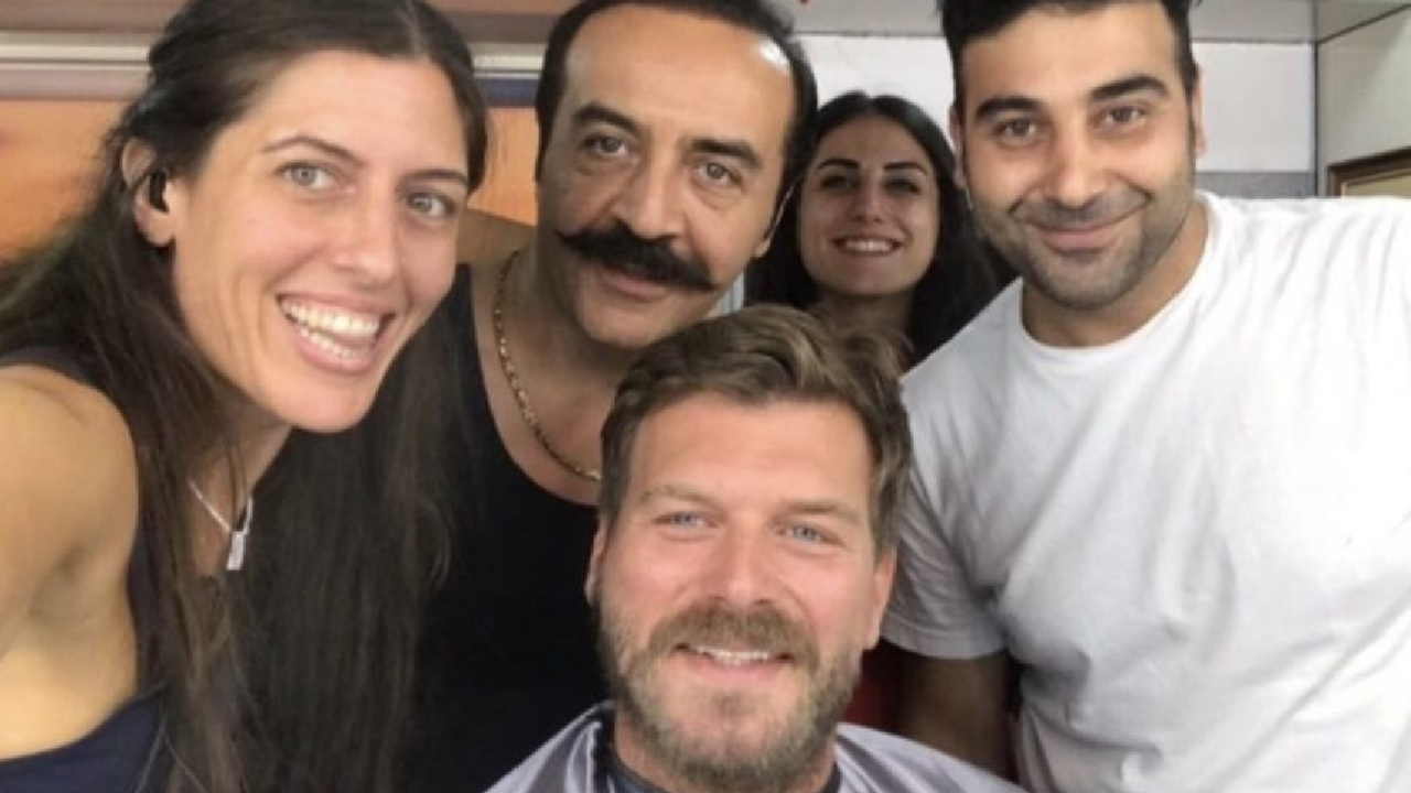 Yılmaz Erdoğan'dan çifte bomba: "Organize İşler" dizi oluyor! Kıvanç Tatlıtuğ başrolde olacak! "İnci Taneleri" dizisi devam edecek mi?