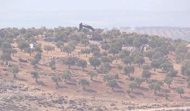 Türk askeri terör örgütü PKK/PYD'nin nöbet noktalarına yaklaşıyor!