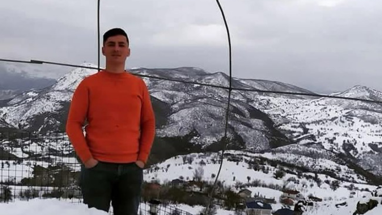 İstanbul'da vahşet! Kar maskesiyle kahveyi bastılar, 23 yaşındaki genci öldürdüler