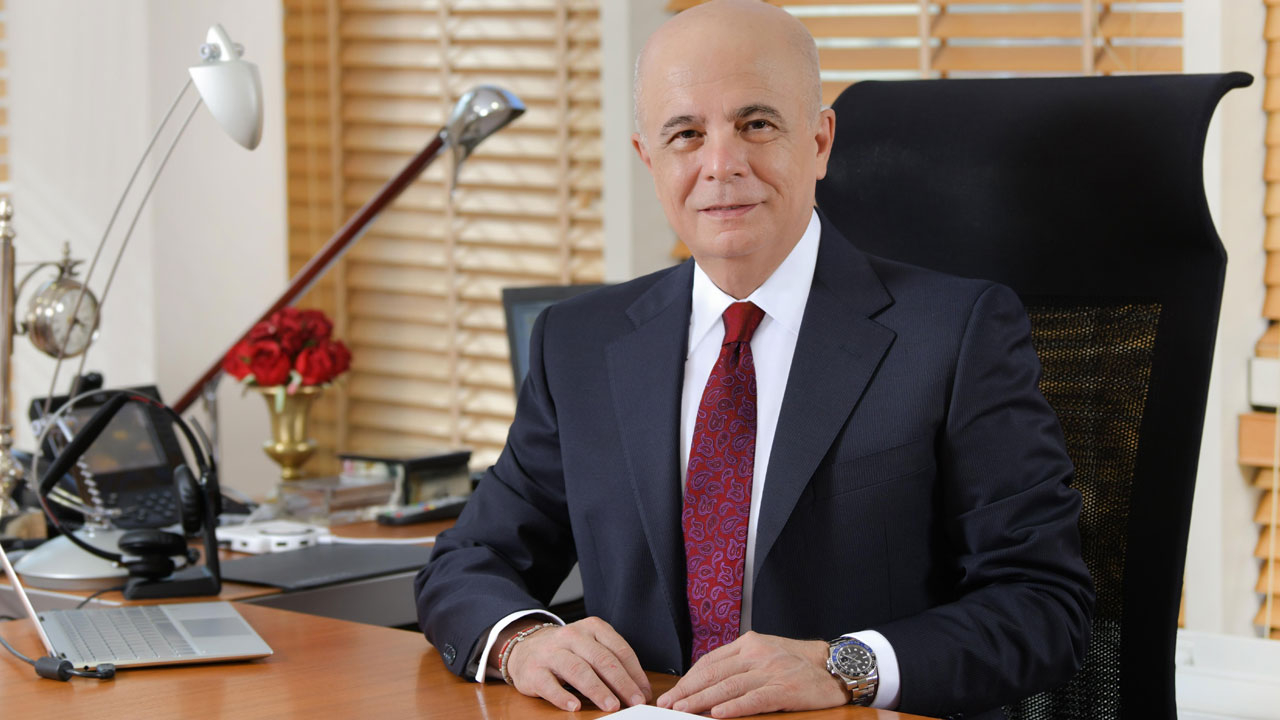 Ali Ülker görevi devretti! Yıldız Holding'de Ülker dahil tüm markalarda profesyoneller dönemi!