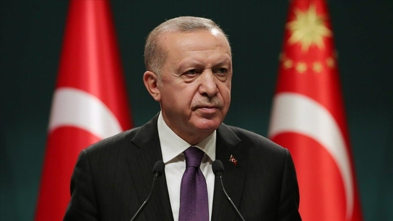 Muhalefet şov peşinde! Erdoğan’dan Özel’e: "İstanbul’un yolunu beş gün sonra hatırladı"