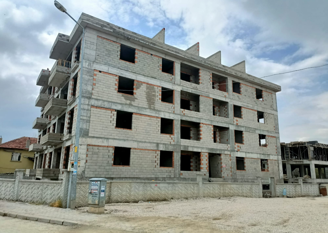Isparta'da facia! Asansör boşluğuna düşen işçi yaşamını yitirdi