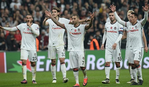 Beşiktaş'ın Monaco 11'inde büyük sürpriz!