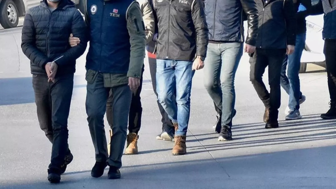 Kripto dolandırıcılarına darbe! Kahramanmaraş merkezli 4 ilde 18 gözaltı, milyonluk hesaplara el konuldu!