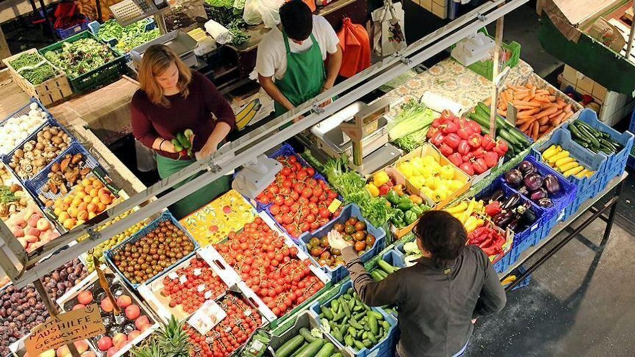 İstanbul’da şok rapor! Market ve pazarlarda 155 ürünün %61’inde pestisit, %43’ünde PFAS bulundu
