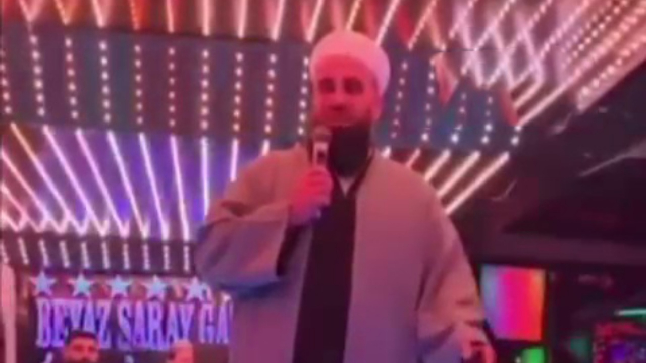 Bursa’da sıra dışı tebliğ! Pavyonda vaaz veren tebliğciler kamerada