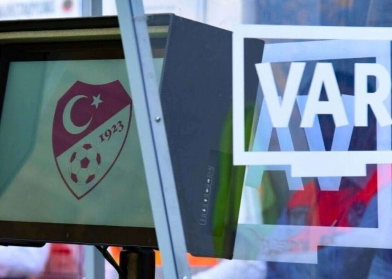 TFF duyurdu: Süper Lig'de haftanın tartışma yaratan VAR kayıtları açıklandı