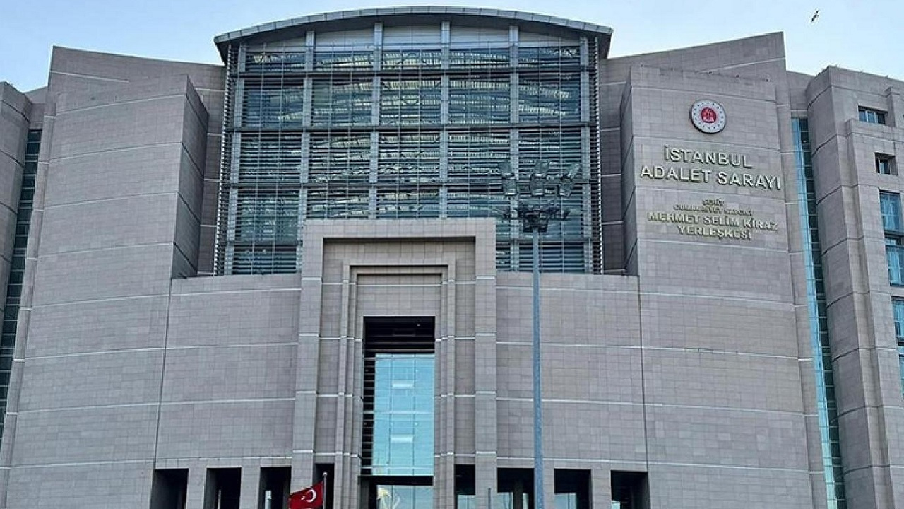 İBB soruşturmasında gözaltına alınan 18 kişi adli kontrol şartıyla serbest bırakıldı