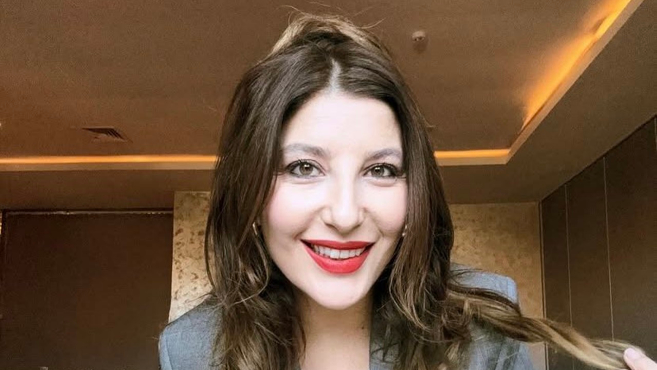Kızılcık Şerbeti’nde ayrılık rüzgarları: Şebnem Bozoklu diziye veda ediyor!