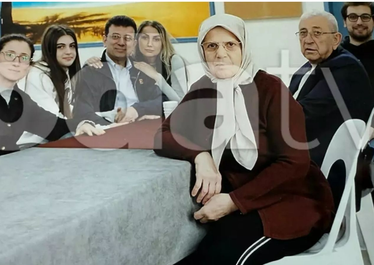 42 gün sonra ilk net kare! Ekrem İmamoğlu ailesiyle açık görüşte görüntülendi
