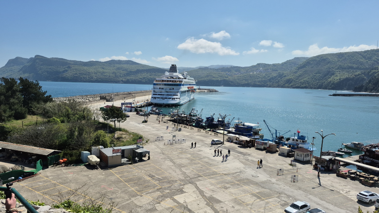 Amasra, Rus turistlerin gözdesi! Çeşm-i Cihan kruvaziyer turizmde parlıyor