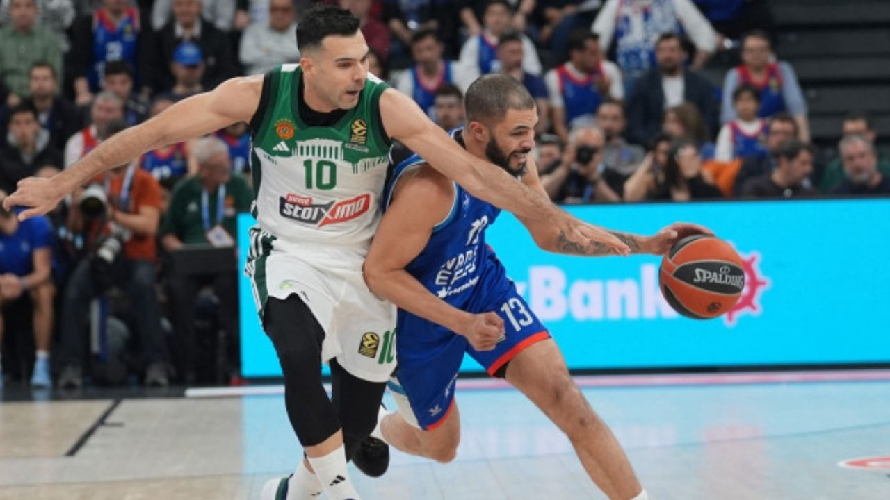 Anadolu Efes'ten kritik mağlubiyet! Panathinaikos’a 81-77 yenildi