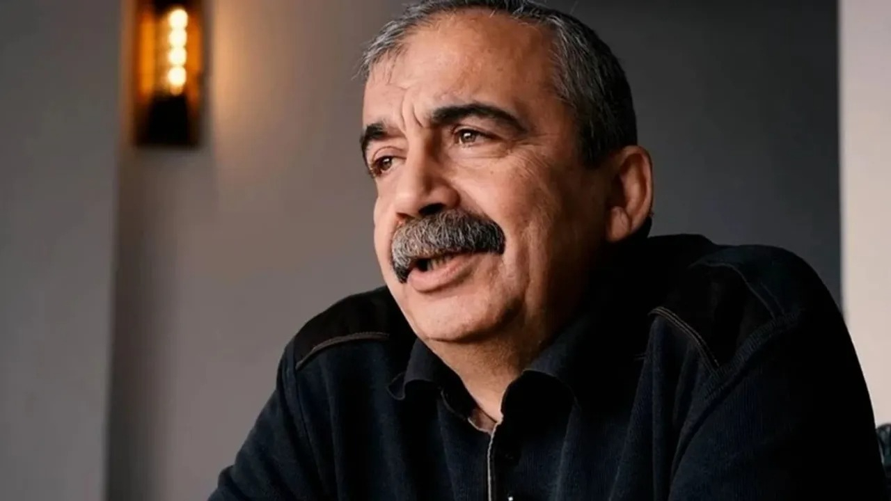 DEM Parti, Öcalan’ın Sırrı Süreyya Önder mesajı paylaştı: “Bu umut yarım bırakılamaz”