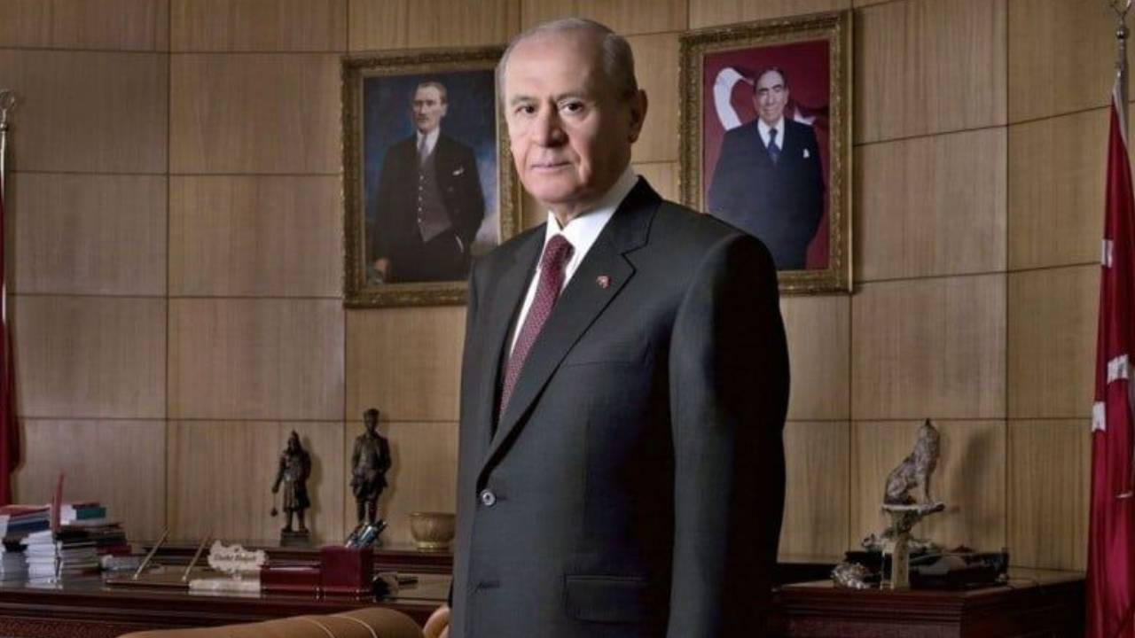 MHP lideri Bahçeli'den 3 Mayıs Milliyetçiler Günü mesajı: Faşizmle milliyetçiliği, ırkla milleti bir ve aynı görmek yabancılaşmaktır