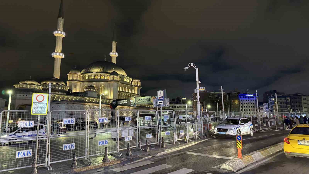 Taksim’de hayat normale döndü: 1 Mayıs için kapatılan yollar açıldı