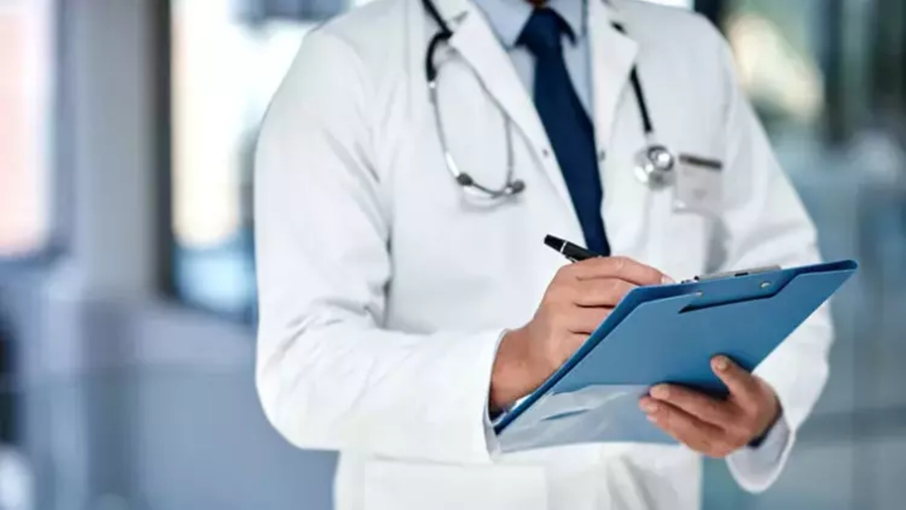 Aile hekimliklerinde yeni dönem! Son bir yıldır doktora gitmeyenler için kayıt değişikliği başlıyor