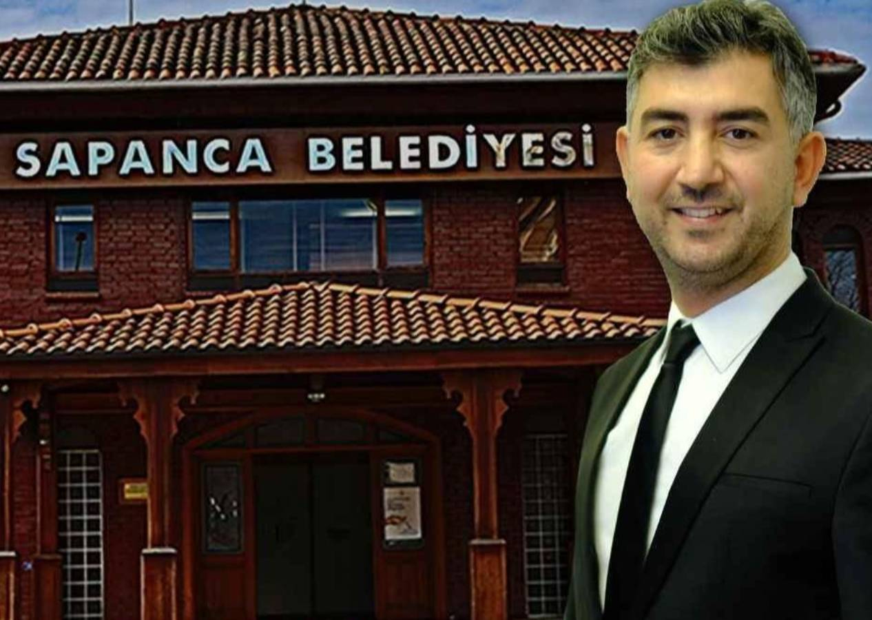 Sapanca Belediyesi binasında başkan Nihat Arda Şahin'e saldırı girişimi