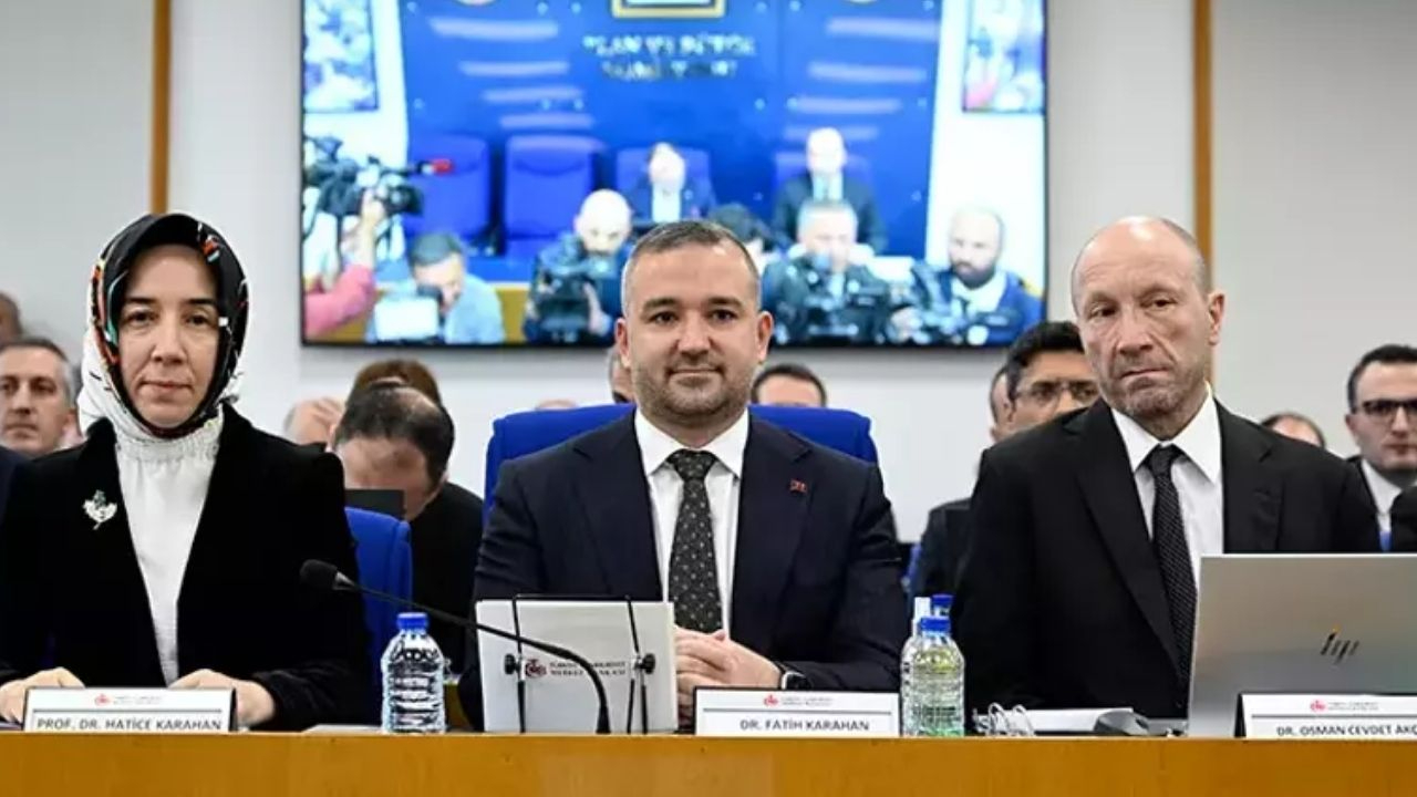 TCMB Başkanı Karahan’dan net mesaj: Sıkı para politikası fiyat istikrarı sağlanana kadar sürecek