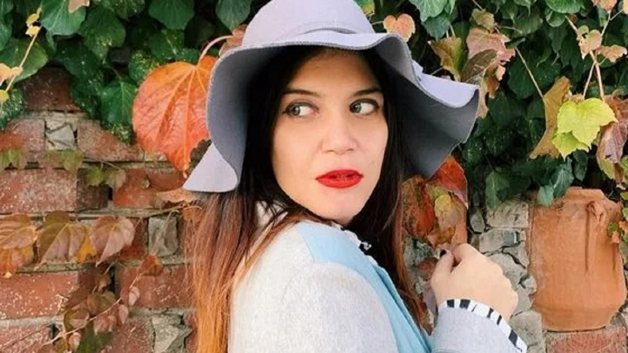 "Kızılcık Şerbeti"nin Nilay'ı Feyza Civelek hakkında tehdit iddiasıyla soruşturma başlatıldı