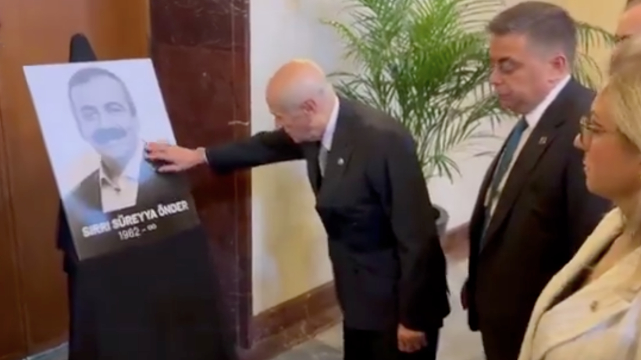 Devlet Bahçeli Meclis mesaisine başladı: Sırrı Süreyya Önder'in taziye törenine katılıyor