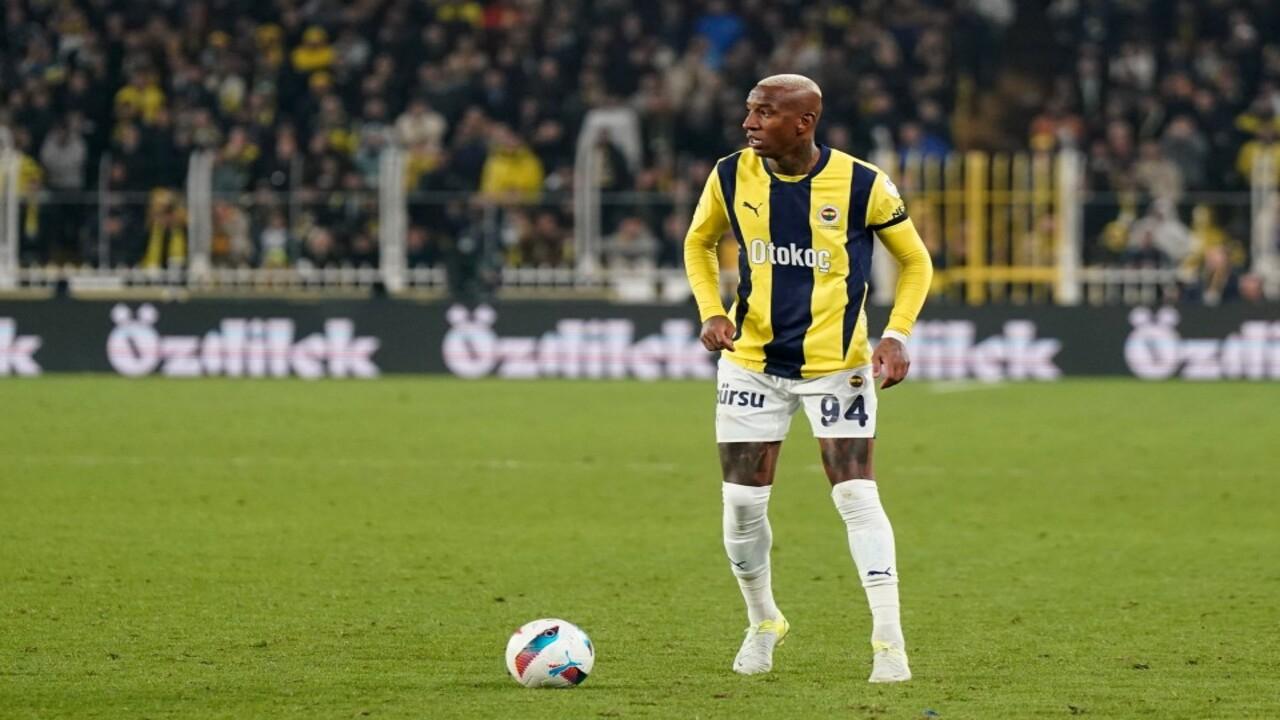 Fenerbahçe'nin Yıldızı Anderson Talisca'dan Bomba Sözler: Adil Bir Teknik Direktör Şart