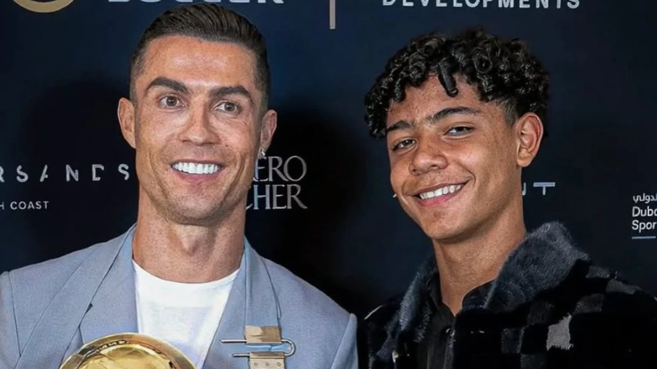 Cristiano Ronaldo'nun 15 yaşındaki oğlu milli takıma çağırıldı