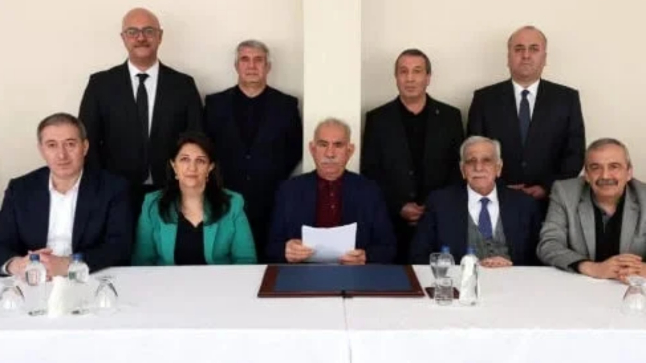 Terör örgütü PKK, fesih kongresini topladığını duyurdu! “Tarihi öneme sahip kararlar aldık”