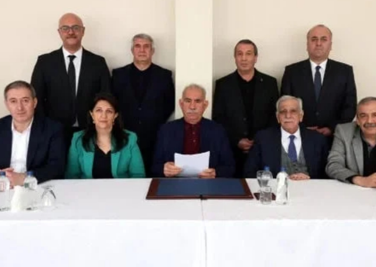 Terör örgütü PKK, fesih kongresini topladığını duyurdu! “Tarihi öneme sahip kararlar aldık”