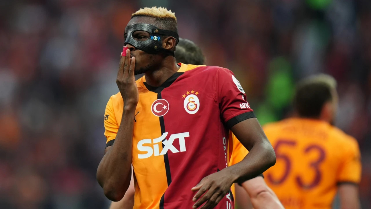 Victor Osimhen'den kendine Galatasaray tavsiyesi: Hiç düşünme...