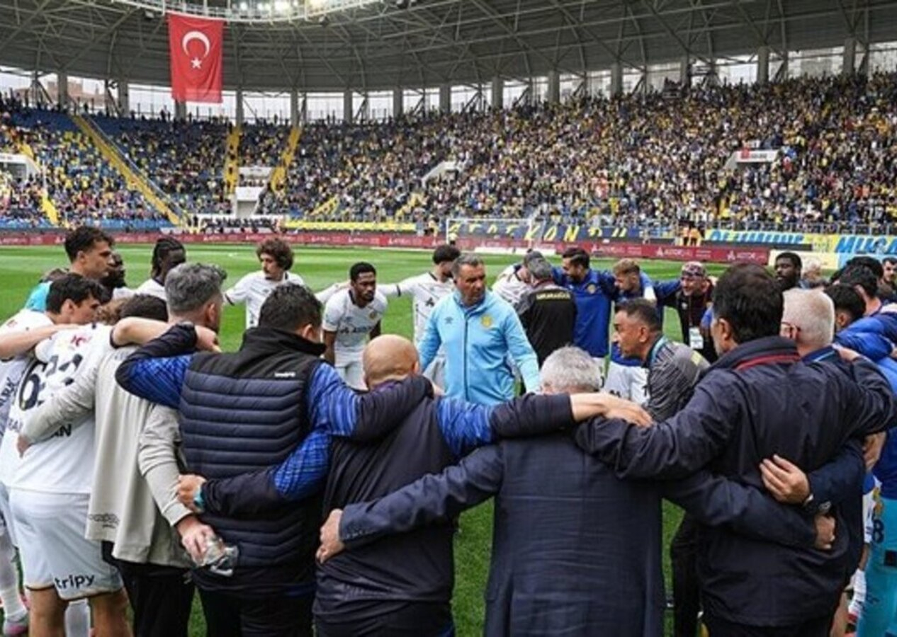 MKE Ankaragücü'ne galibiyet yetmedi, 1. Lig'e averajla veda etti! ( MKE Ankaragücü 2 - 0 Amed Sportif Faaliyetler | Maçın sonucu)