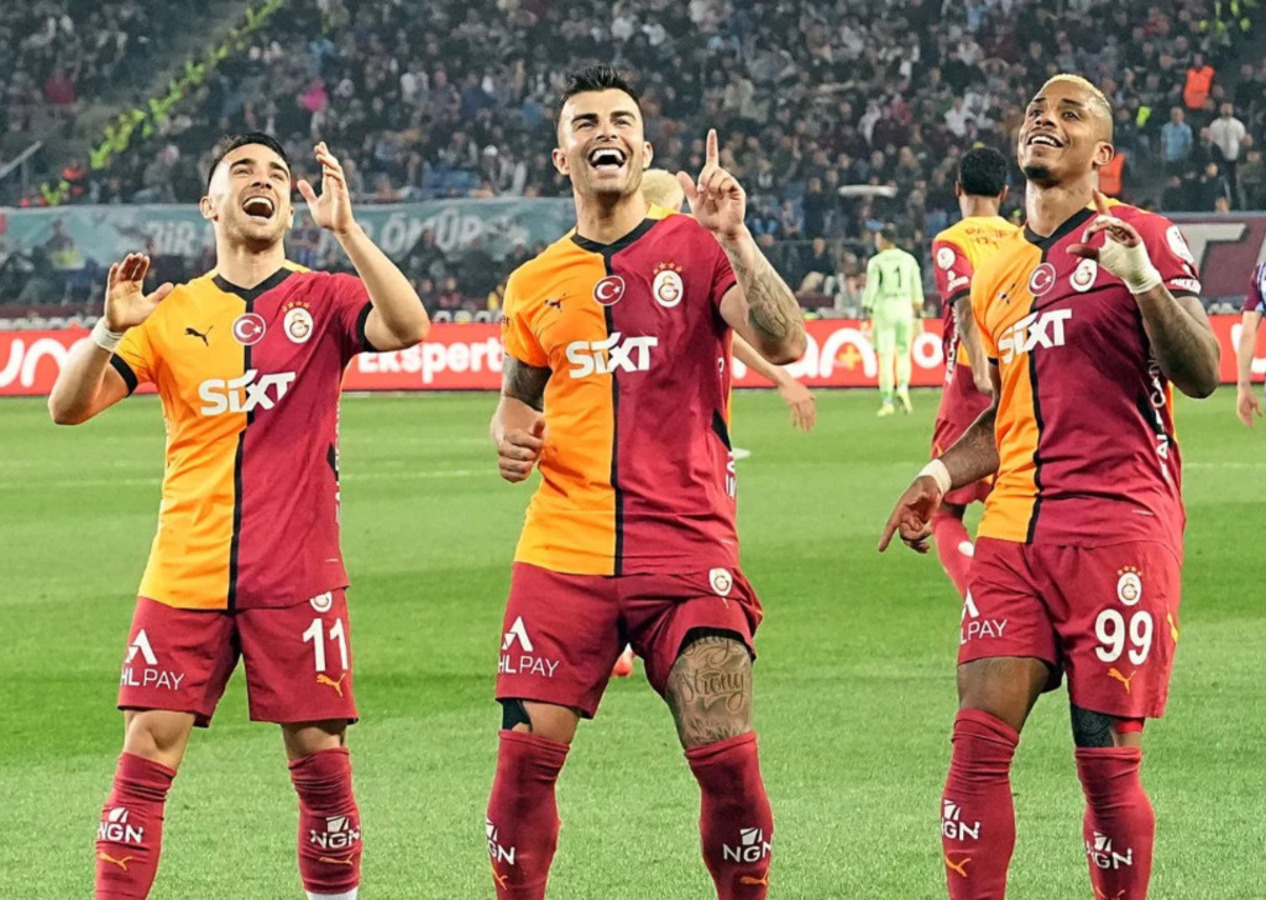 Galatasaray Trabzon'da kazandı, şampiyonluğa bir adım daha yaklaştı (Trabzonspor 0 - 2 Galatasaray | Maçın özeti)