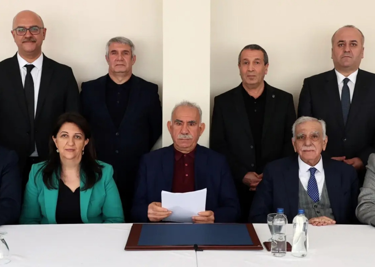 Kongre tamam, peki fesih ne zaman? Cumhurbaşkanlığı kanadından dikkat çeken mesaj: Taviz ya da pazarlık söz konusu değil!
