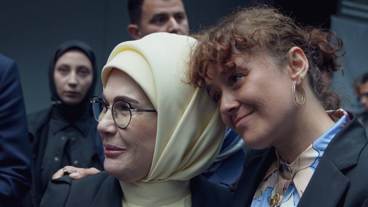 Emine Erdoğan'dan 'Anneler Günü' paylaşımı... Anneliği kalbinde taşıyan bütün kadınlara seslendi