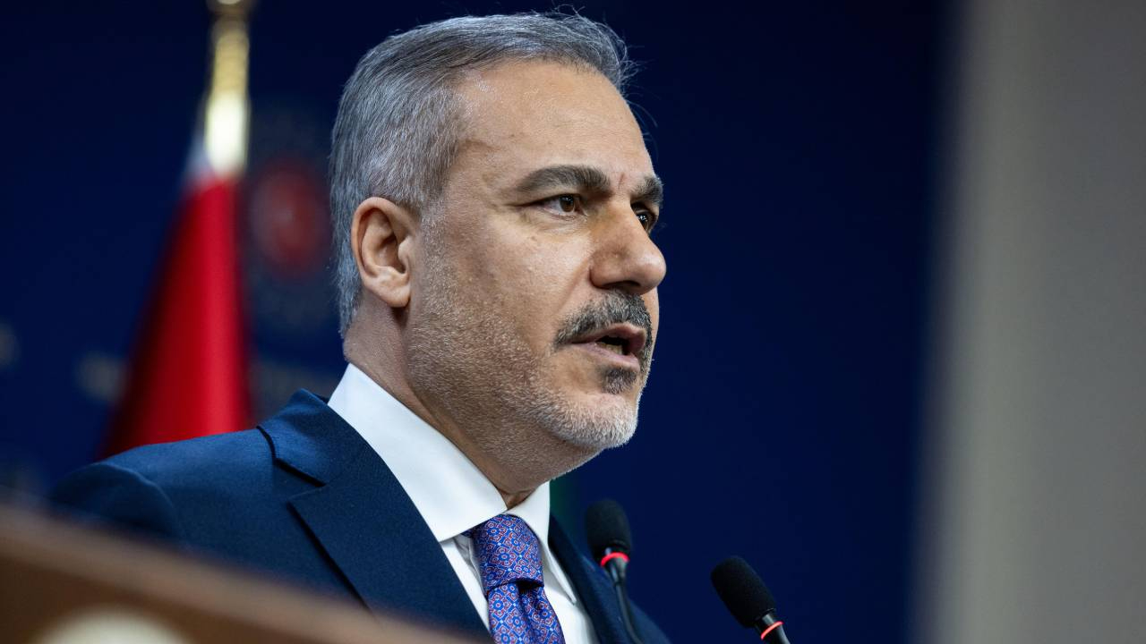 Hakan Fidan ne mezunu? Hangi üniversiteyi bitirdi? Diplomasını tartışmaya açanlara belgeli cevap