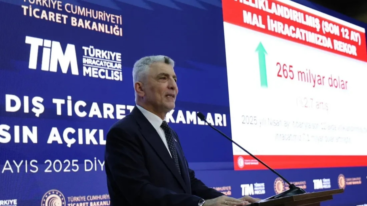 Ticaret Bakanı Bolat’tan sevindirici açıklama! Cari açık 12,6 milyar dolara düştü!