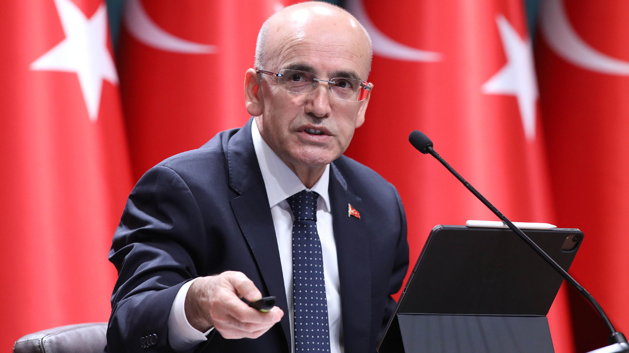 Hazine ve Maliye Bakanı Mehmet Şimşek'ten PKK'nın feshi sonrası dikkat çeken ekonomi mesajı: Yatırım iklimi daha da iyileşecek!