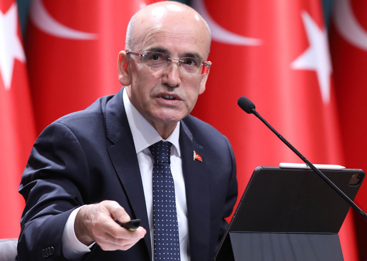 Hazine ve Maliye Bakanı Mehmet Şimşek'ten PKK'nın feshi sonrası dikkat çeken ekonomi mesajı: Yatırım iklimi daha da iyileşecek!