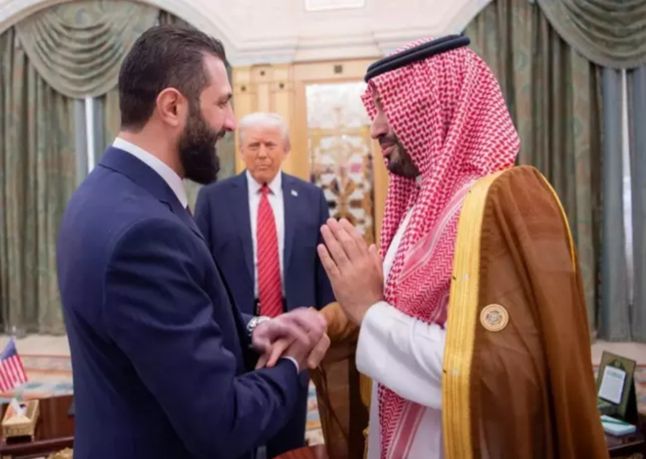 25 yıl sonra bir ilk! Trump ve Şara'nın tarihi görüşmesine Cumhurbaşkanı Erdoğan ve Prens Selman da katıldı