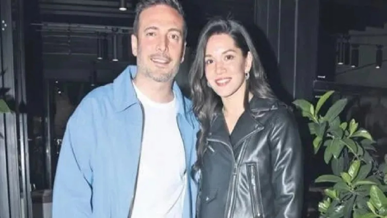 Oğuzhan Koç sevgilisi Hazal Subaşı'nın doğum günü hediyesini görünce çocuk gibi sevindi...