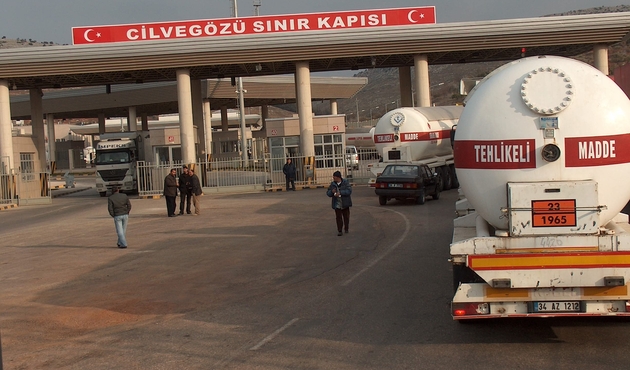Cilvegözü Sınır Kapısı ticari TIR'lara açılıyor...