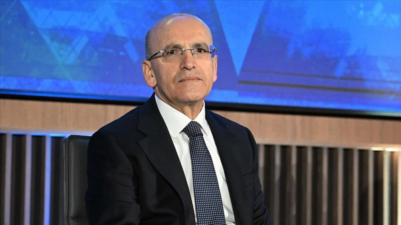 Bakan Şimşek’ten Londra’da yoğun diplomasi! Türkiye’nin yatırım potansiyeli dünyaya tanıtıldı