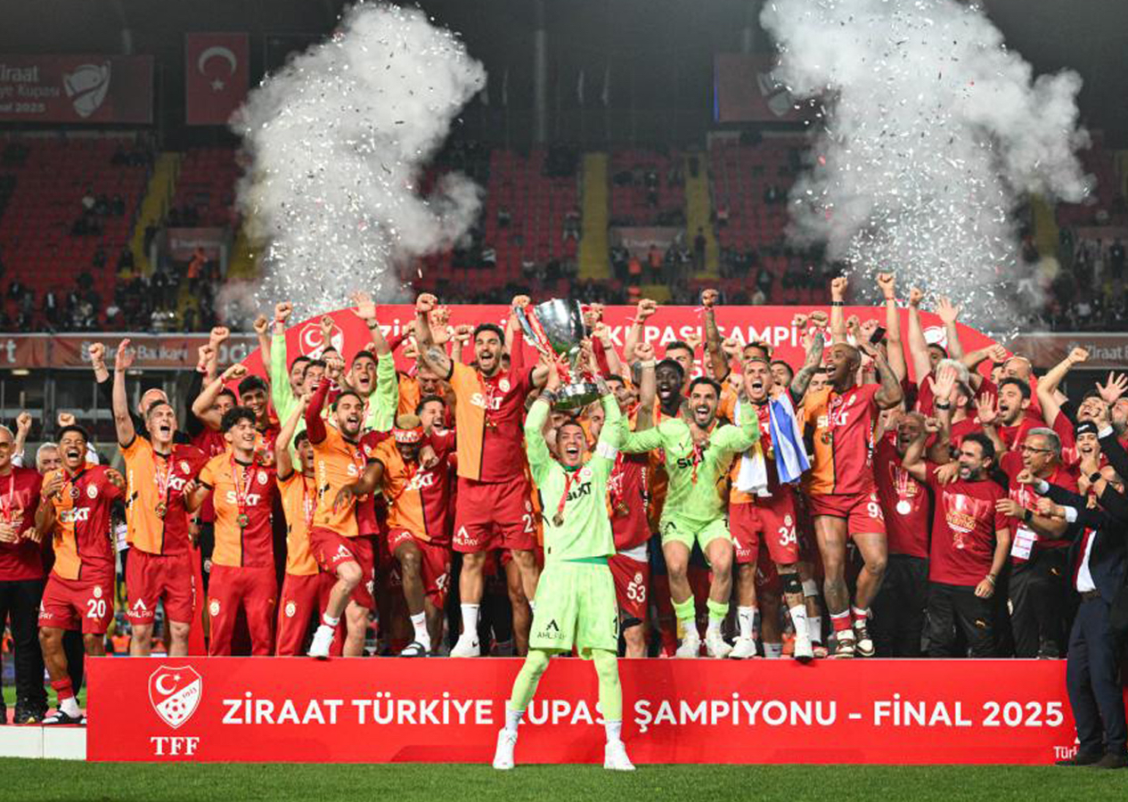 Galatasaray'da şampiyonluk kutlamasının detayları belli oldu! Önce Florya, sonra Yenikapı