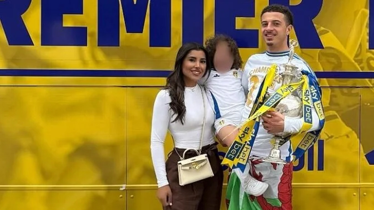 Çocuğuna Galatasaray forması giymesi ortalığı karıştırdı! Leeds United'dan açıklama